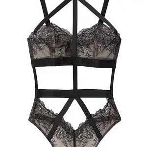 Victoria's Secret Lace Unlined Black Cutout Strappy Bodysuit in size Large